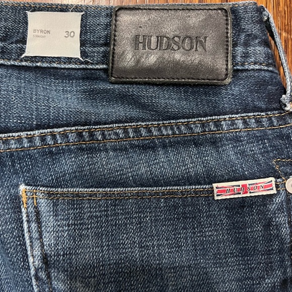 Hudson Jeans Straight Fit - Picture 4 of 4